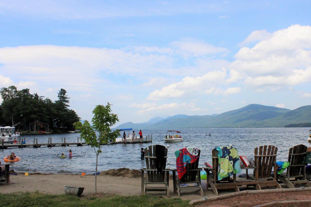 Blue Lagoon Resort Lake George Luaran gambar