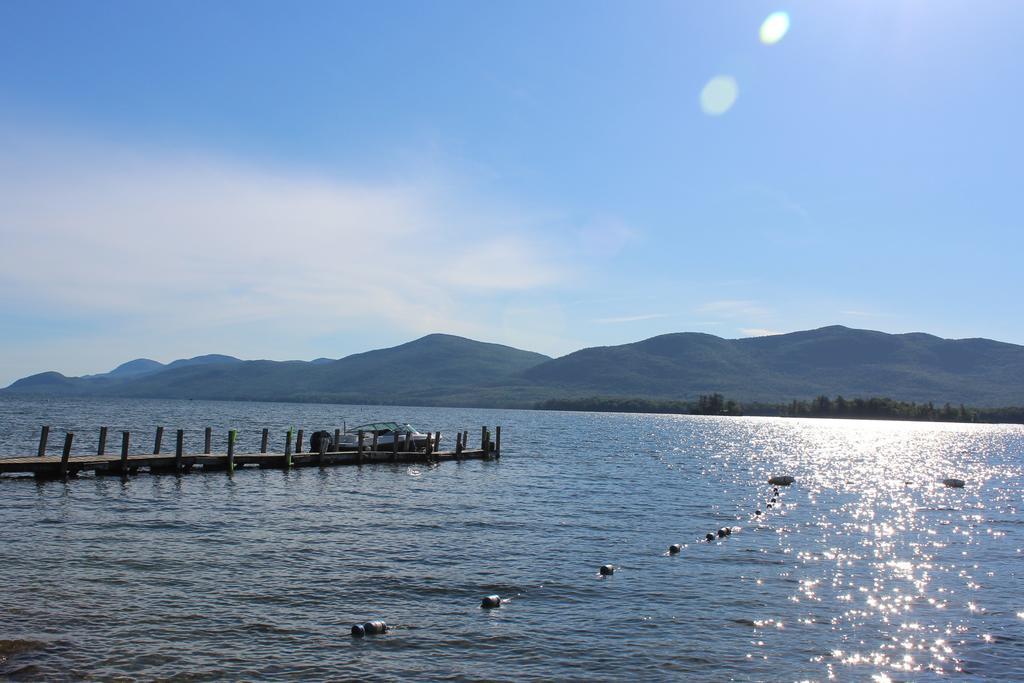 Blue Lagoon Resort Lake George Luaran gambar